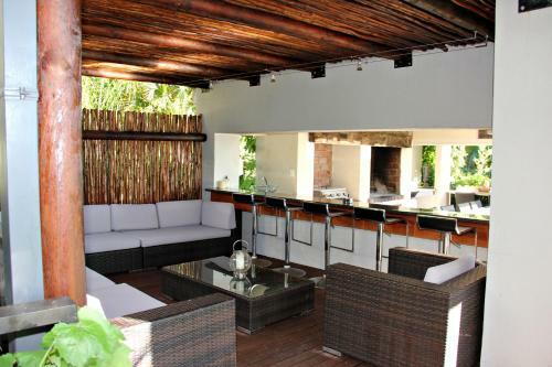 Hostal Browns Manor