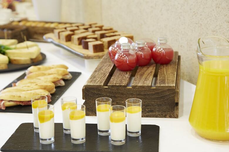 Hotel Puerta De Bilbao