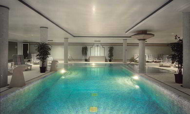 Aparthotel Tropicana (.)