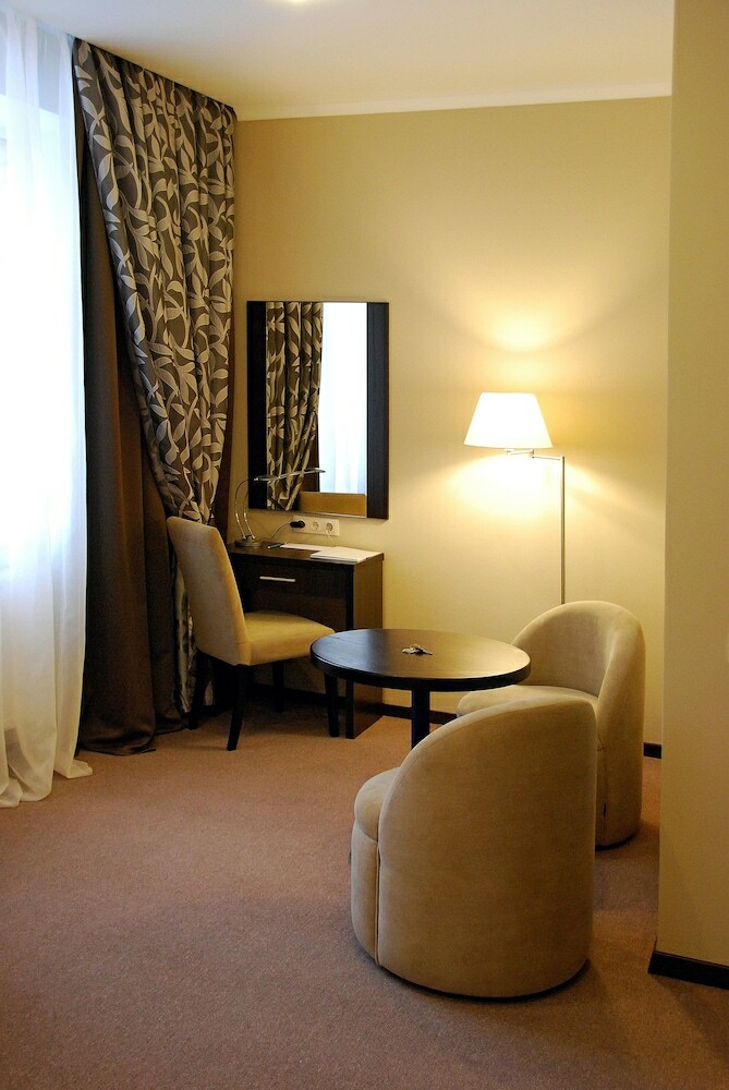 Bontiak Hotel