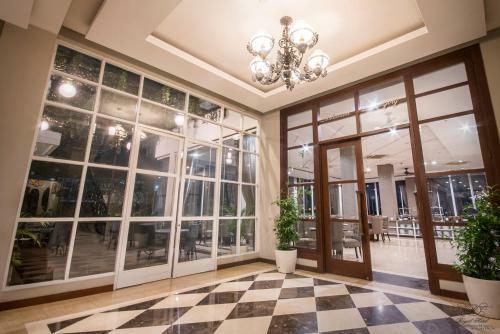 Royal Hotel Bogor