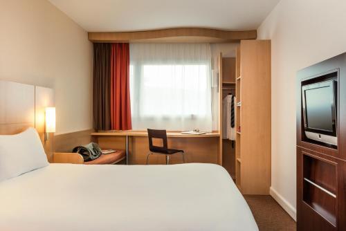 Hotel Ibis Charleville Mezi�res