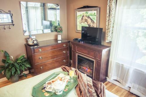 Silver Heart Inn Bed And Breakfast