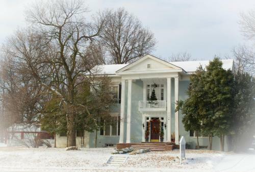 Silver Heart Inn Bed And Breakfast
