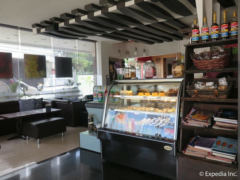 Hotel The Metropolis Suites Davao