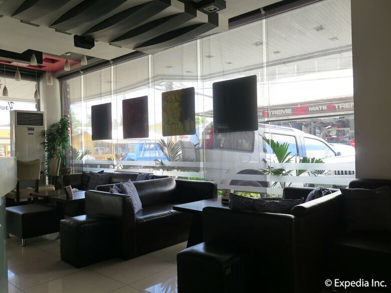 Hotel The Metropolis Suites Davao