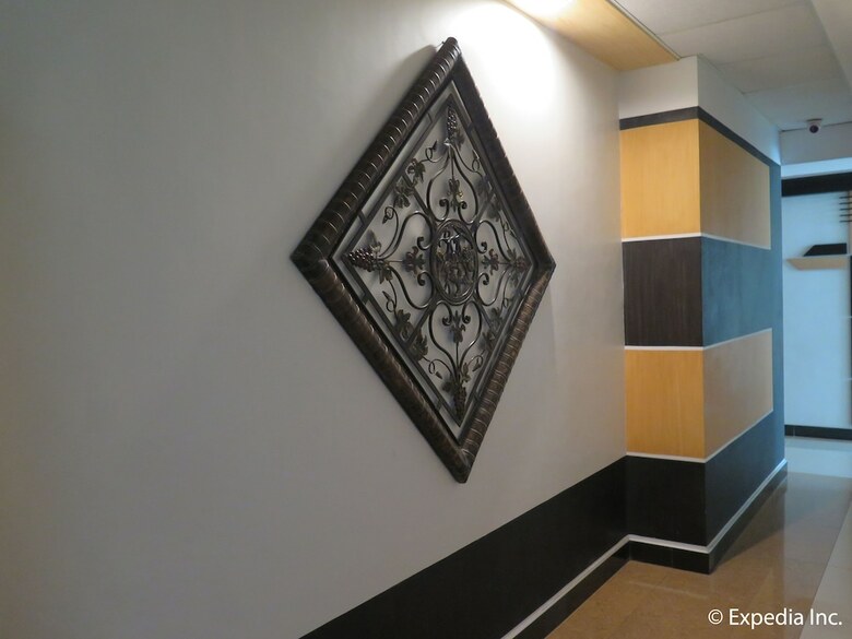 Hotel The Metropolis Suites Davao
