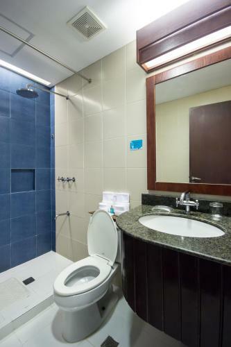 Hotel Microtel By Wyndham Mall Of Asia