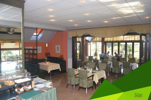 Hotel Trawa