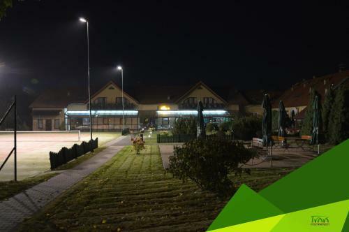 Hotel Trawa
