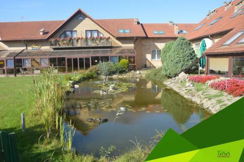Hotel Trawa