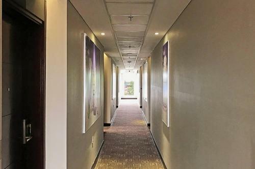 Hotel Midtown Xpress Kusuma Bangsa Surabaya