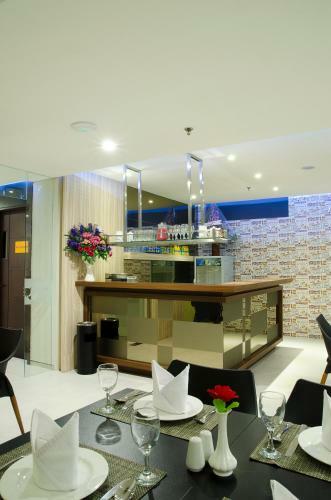 Hotel Midtown Xpress Kusuma Bangsa Surabaya