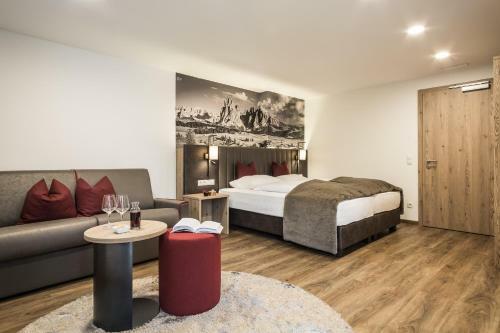 Hostal Hotel Zum L�wen - Al Leone