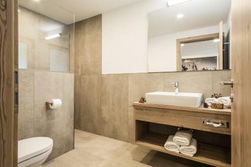 Hostal Hotel Zum L�wen - Al Leone