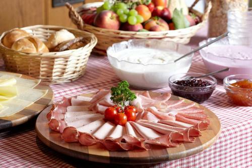 Hostal Hotel Zum L�wen - Al Leone
