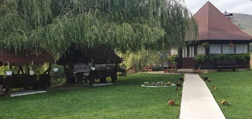 Hostal Pension Elegance