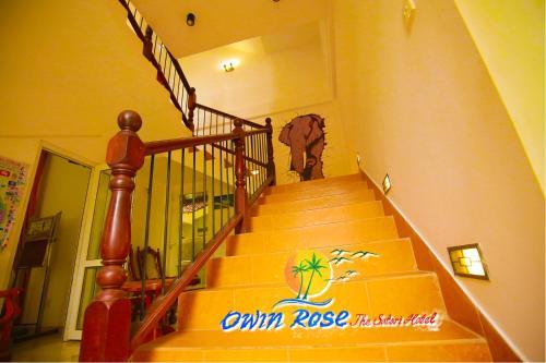 Owin Rose Hotel