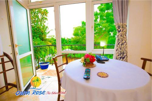 Owin Rose Hotel