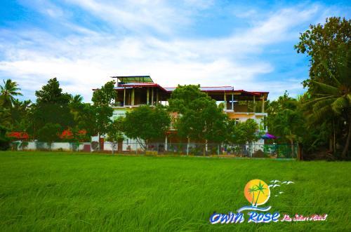 Owin Rose Hotel