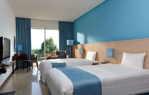 Hotel Papago International Resort