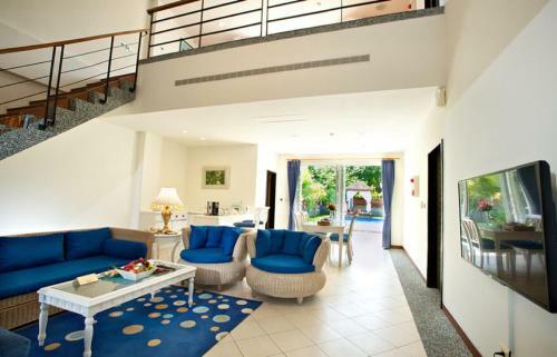 Hotel Papago International Resort