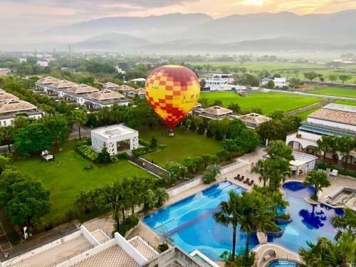 Hotel Papago International Resort