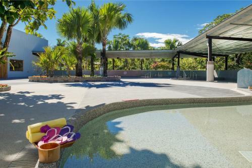 Hotel Papago International Resort