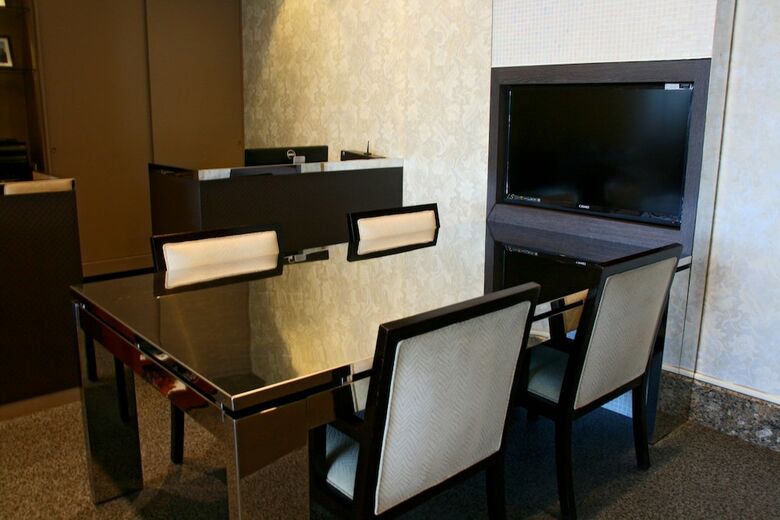 Evergreen Laurel Hotel, Keelung