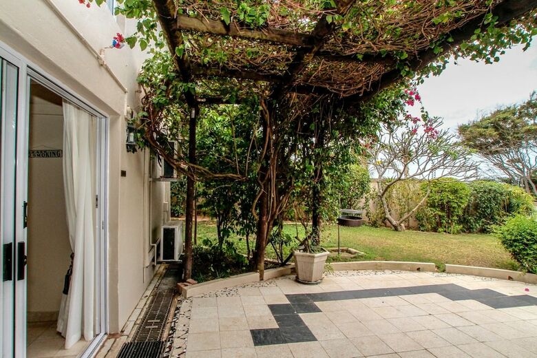 Hostal Chartwell Guest House