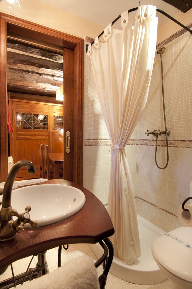 Agroturismo Las Casas De Satue
