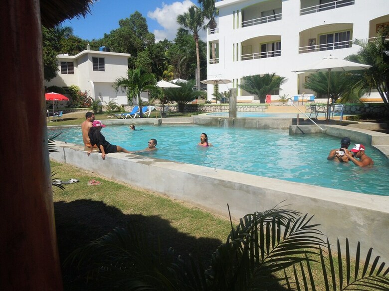 Hotel Kabic Beach Club