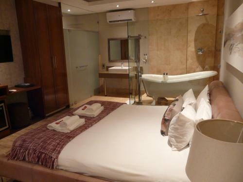 Hostal Laluxe