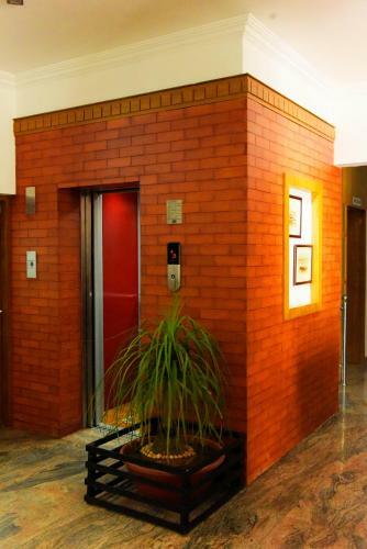 Hotel Paray Village County