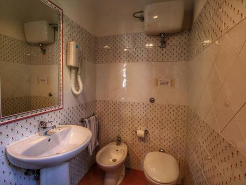 Hostal Holiday Home Marchese Gualdo Cattaneo