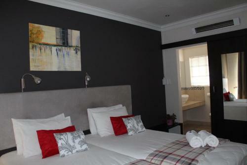 Hostal 3 Liebeloft Guest House