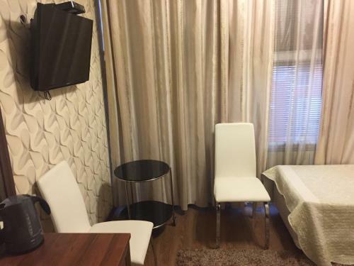 Hostal Mikhalych Guest House