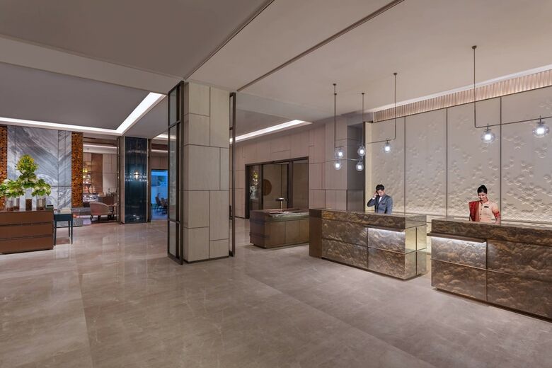 The Gateway Hotel Athwalines