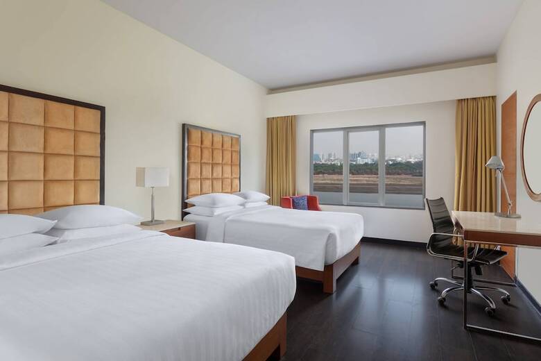 The Gateway Hotel Athwalines