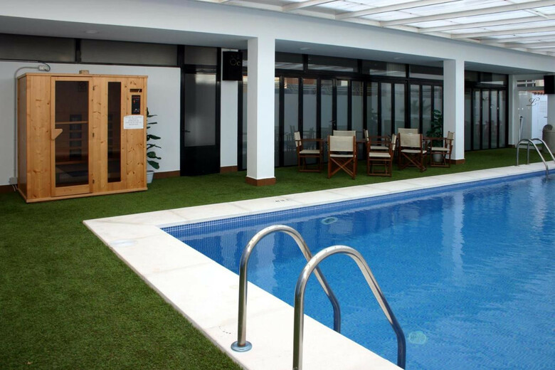 Apartamentos Loar Ferreries