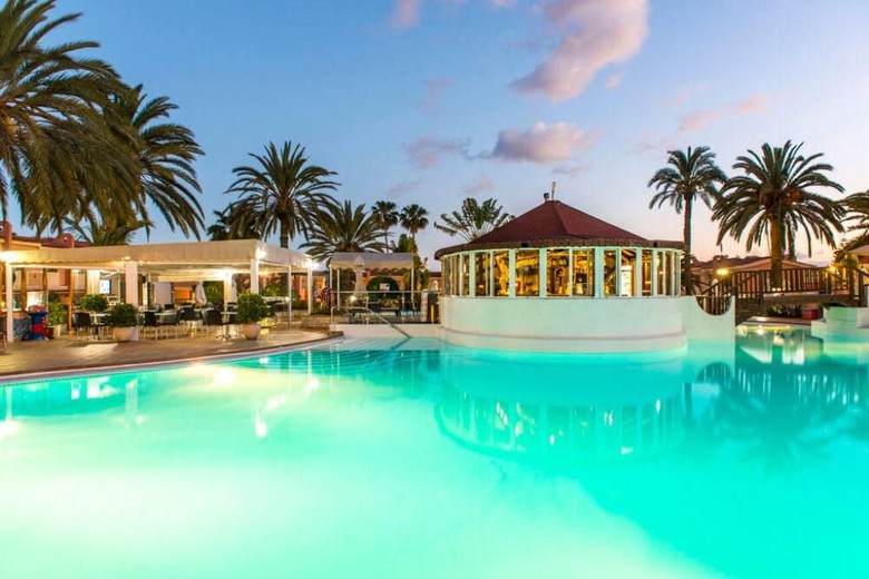 Apartamentos Jard�n Del Sol