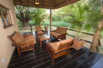 Sefapane Lodge And Safaris