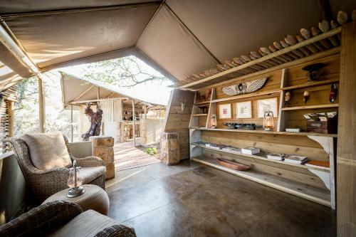 Bundox Safari Lodge