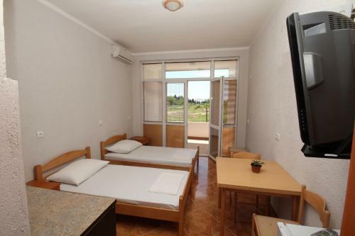 Apartments Dea