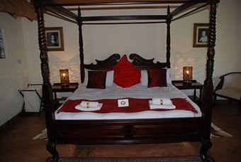 Hamilton Parks Country Lodge