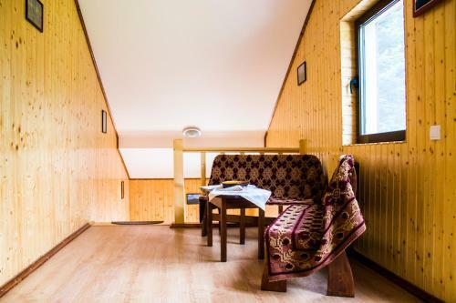 Lodge Cabana Barlogul Lupilor