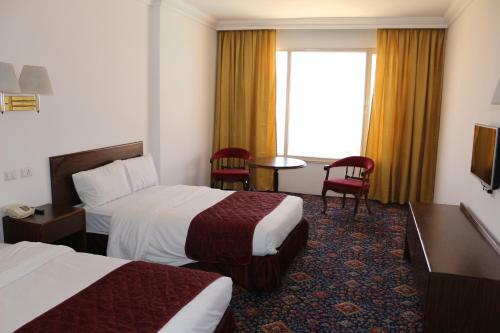 Grand View Hotel