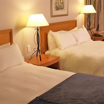 Protea Hotel Karridene Beach