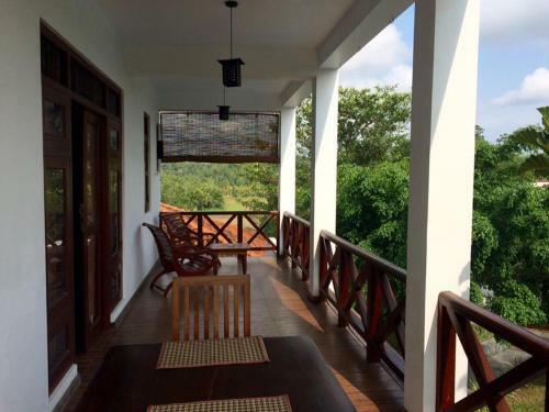 Hotel Fort Edge Resort - Unawatuna