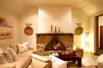 Bed & Breakfast Nut Grove Manor